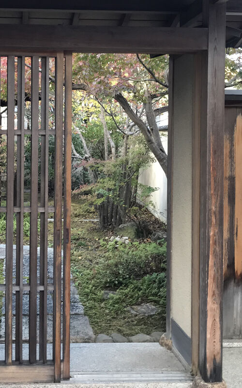 201217_門_be